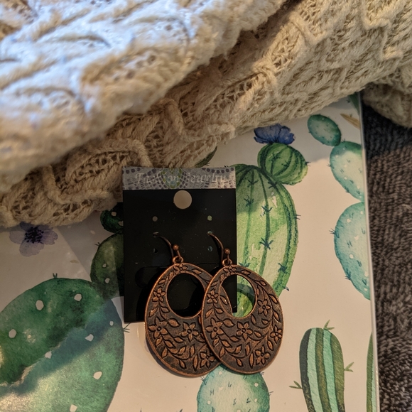 Bronze Flower Embossed Drop Earrings - Picture 2 of 2